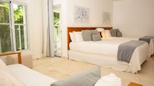 Dormitorio Con ventanas y buenas vistas